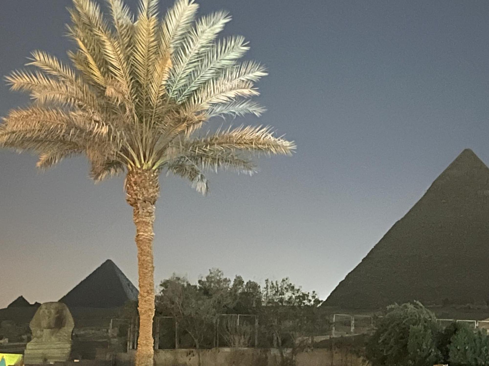 Kafret el-Gabal Golden Scarab Pyramids Hotel מראה חיצוני תמונה